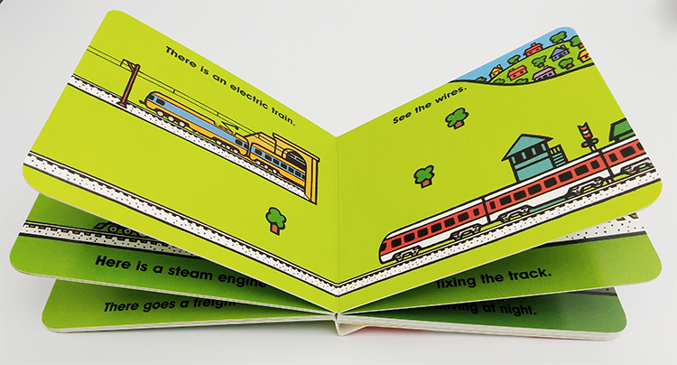 英文原版 Trains Board Book 纸板书 拜伦巴顿 Byron Barton 交通工具 火车 幼儿启蒙认知绘本图画书